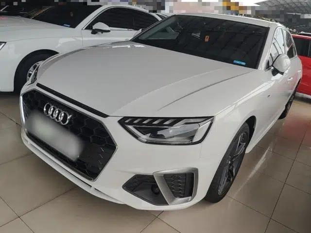 Audi A4L 2020 40 TFSI Luxury Dynamic Model