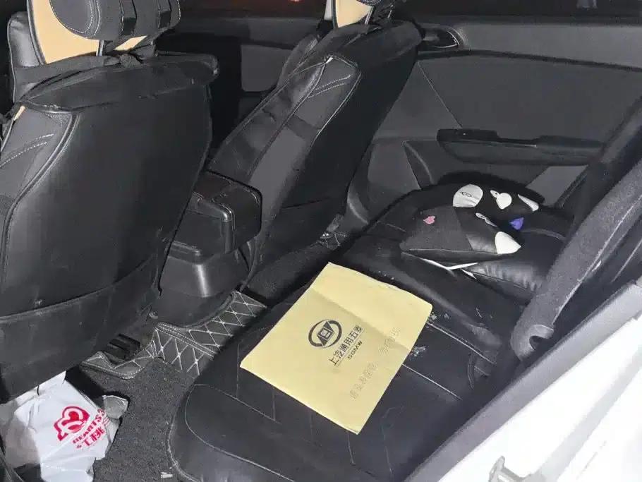 Baojun 310 2016 1.2L Manual Comfort Model — миниатюра 11