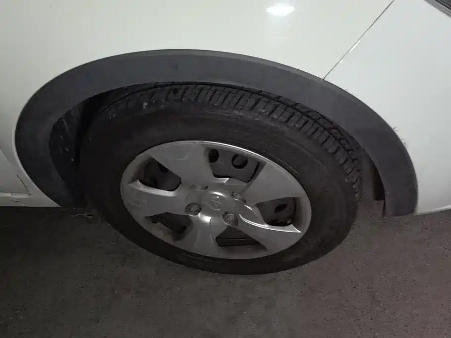 Baojun 310 2016 1.2L Manual Comfort Model — миниатюра 6