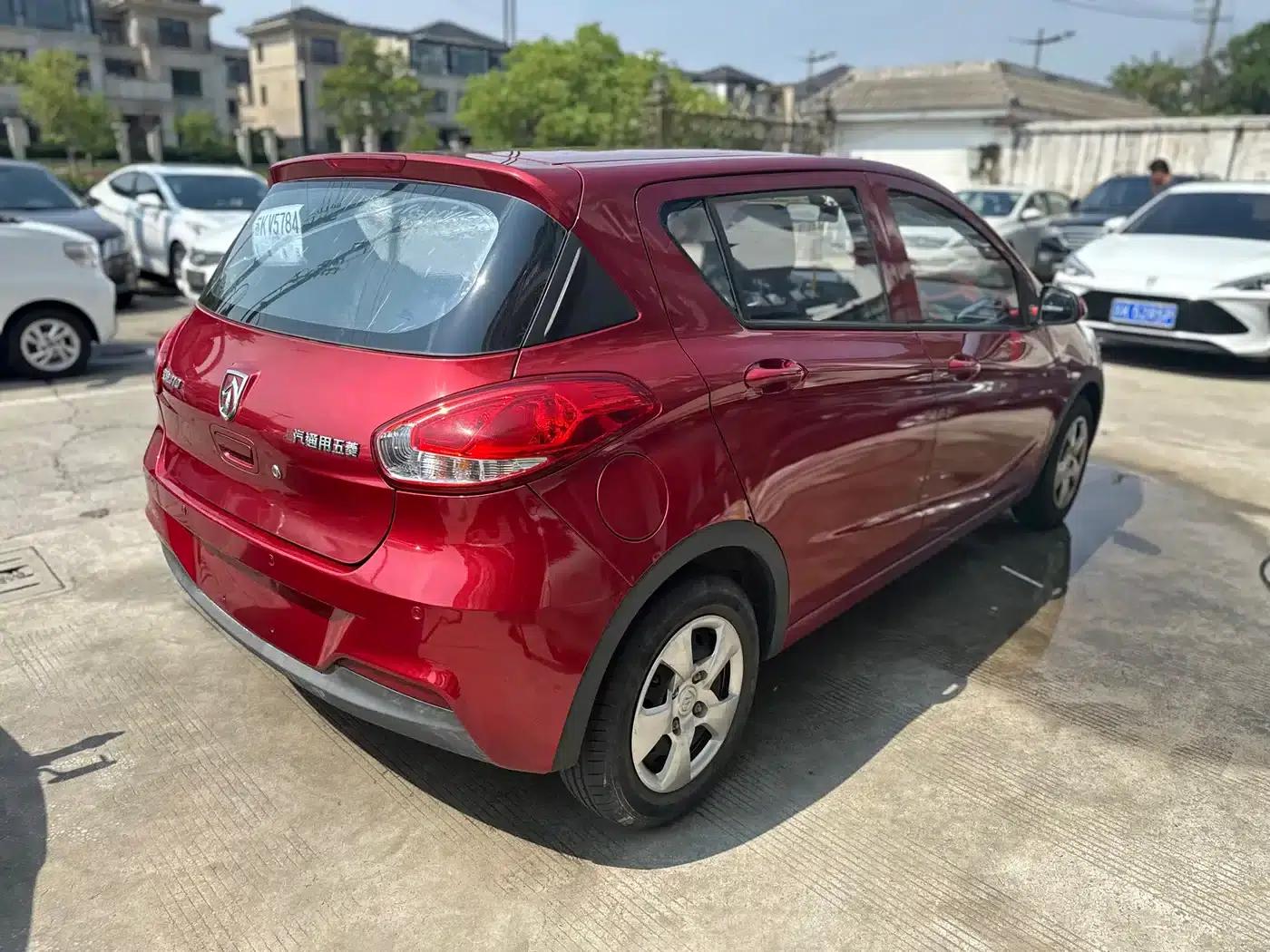 Baojun 310 2016 1.2L Manual Comfort Model — миниатюра 4