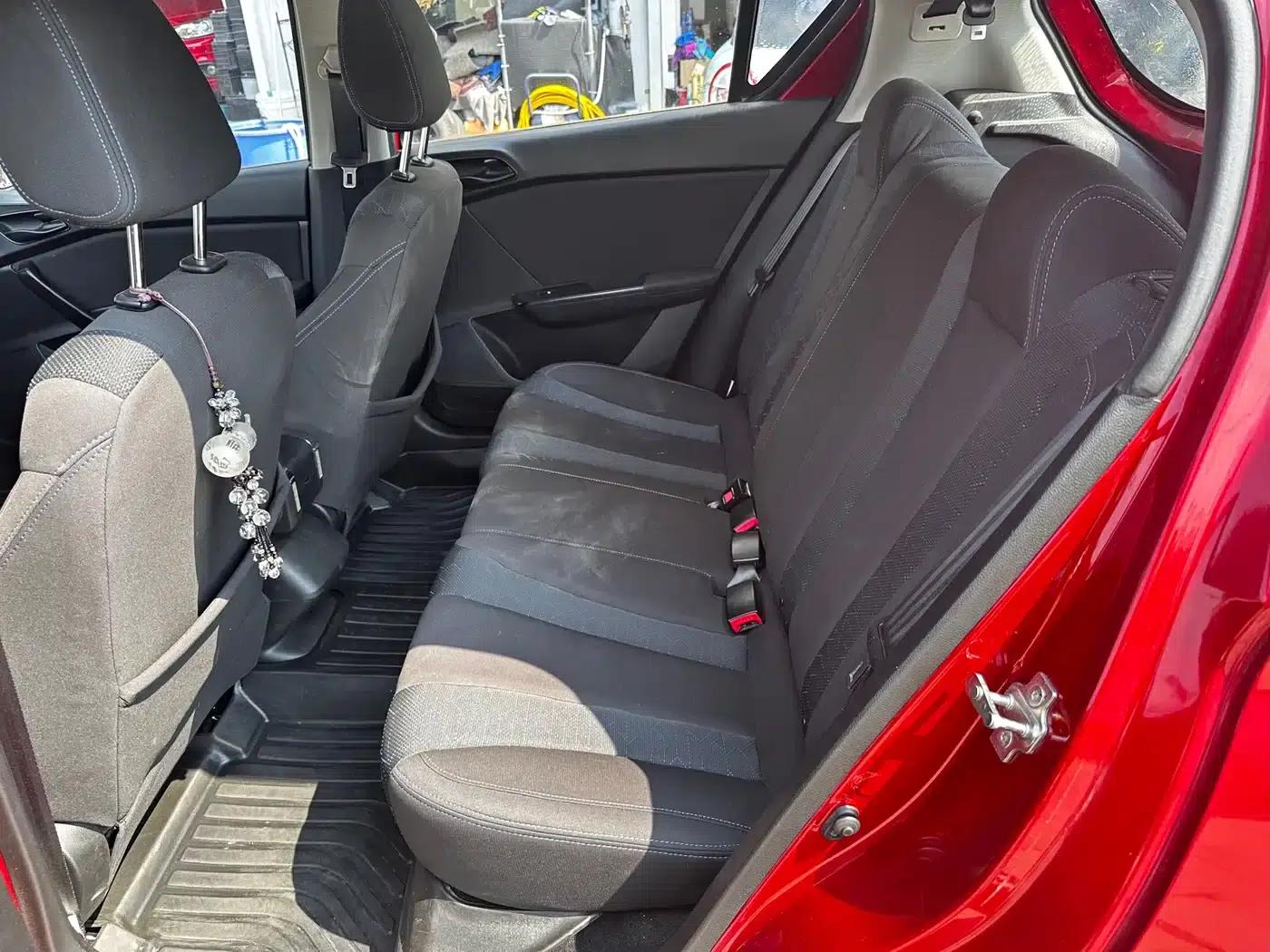 Baojun 310 2016 1.2L Manual Comfort Model — миниатюра 8