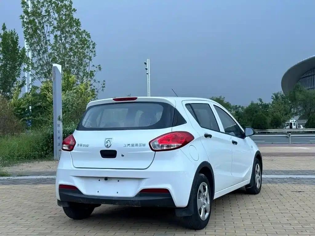 Baojun 310 2016 1.2L Manual Value Edition — миниатюра 4