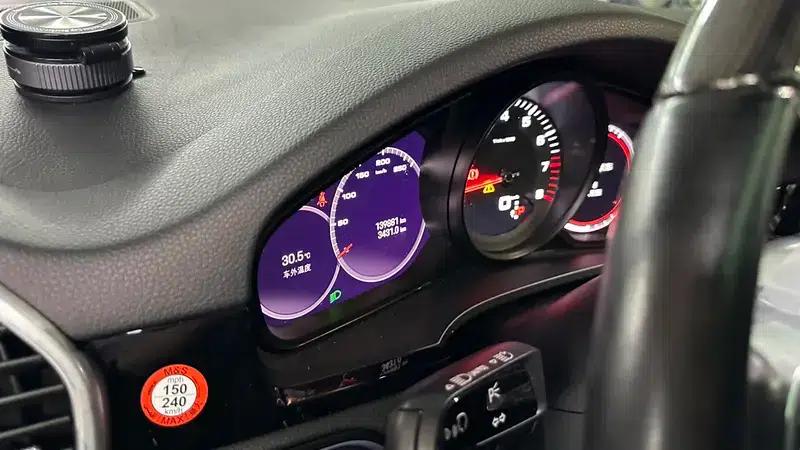 2022 Cayenne 3.0T Platinum Edition — миниатюра 8
