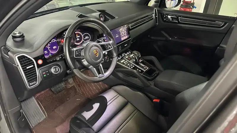 2022 Cayenne 3.0T Platinum Edition — миниатюра 10