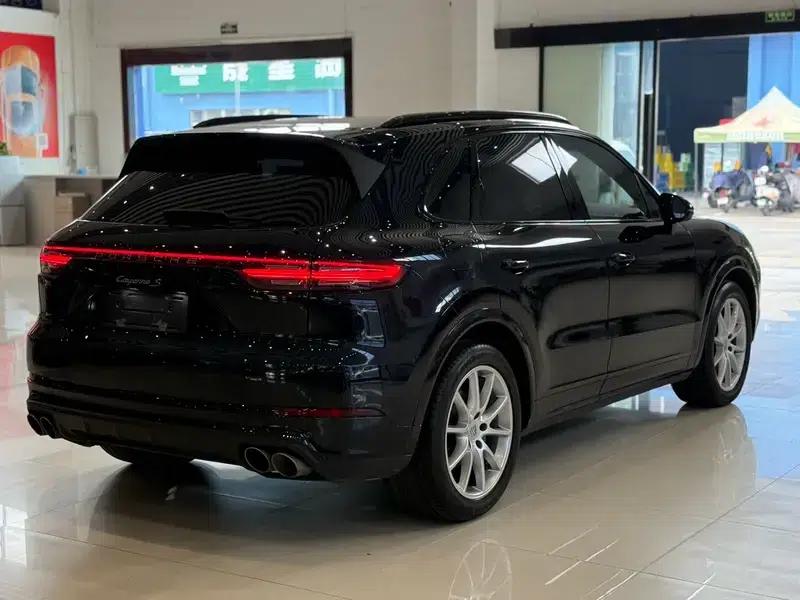 2022 Cayenne S 2.9T Platinum Edition — миниатюра 6