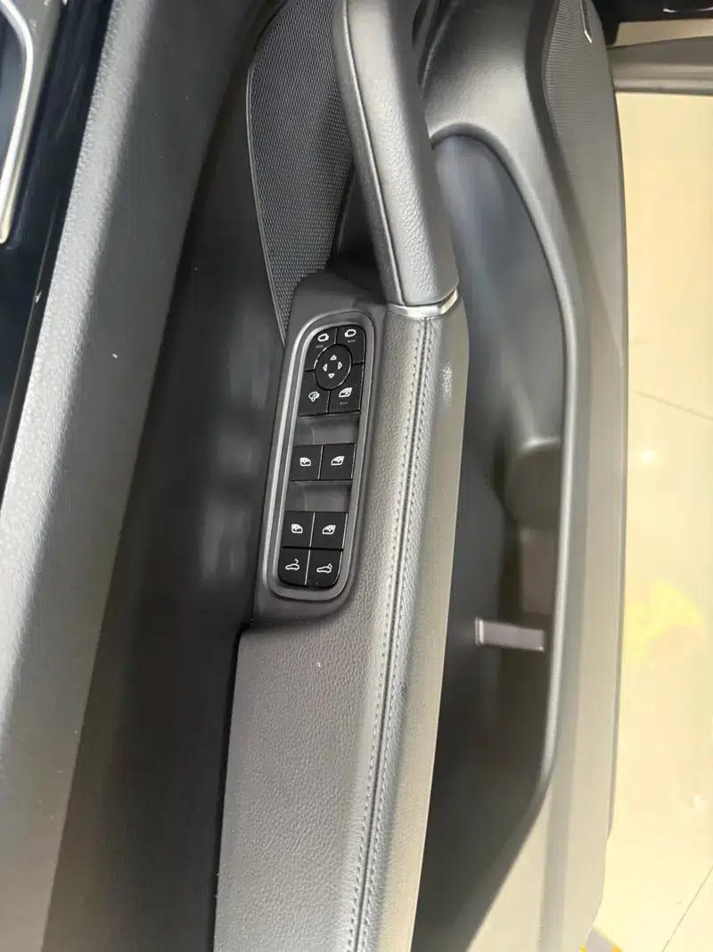 Cayenne 2019 Cayenne 3.0T — миниатюра 17