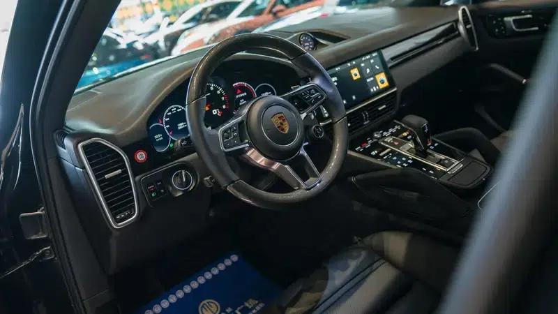 Cayenne Coupé 2019 Cayenne Coupé 3.0T — миниатюра 23