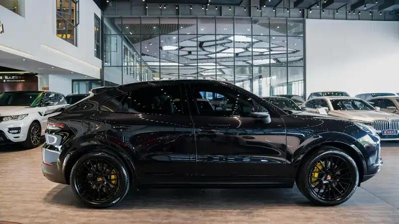 Cayenne Coupé 2019 Cayenne Coupé 3.0T — миниатюра 4