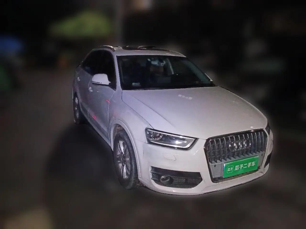 Audi Q3 2013 35 TFSI Comfort Model — миниатюра 3