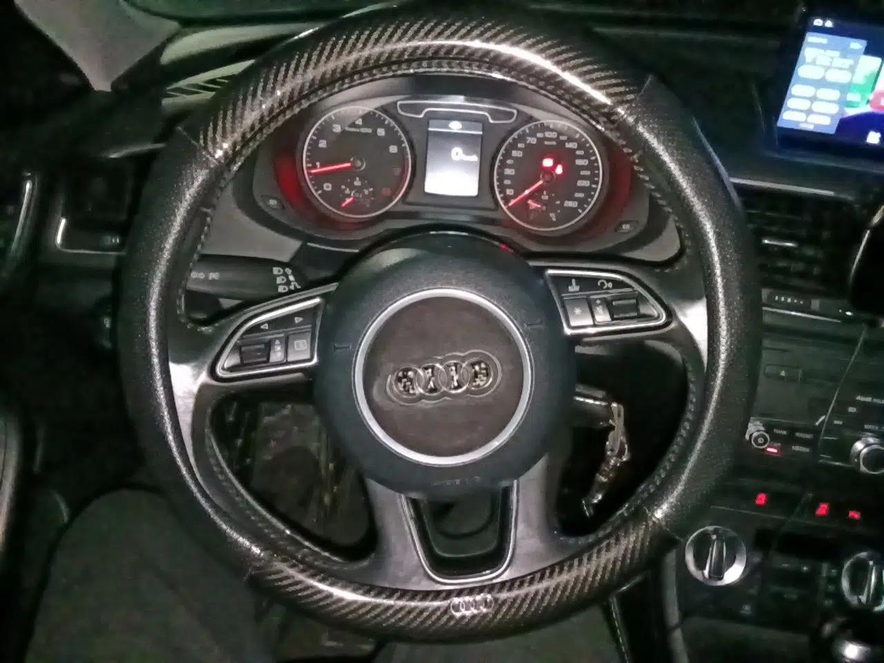 Audi Q3 2013 35 TFSI Comfort Model — миниатюра 10