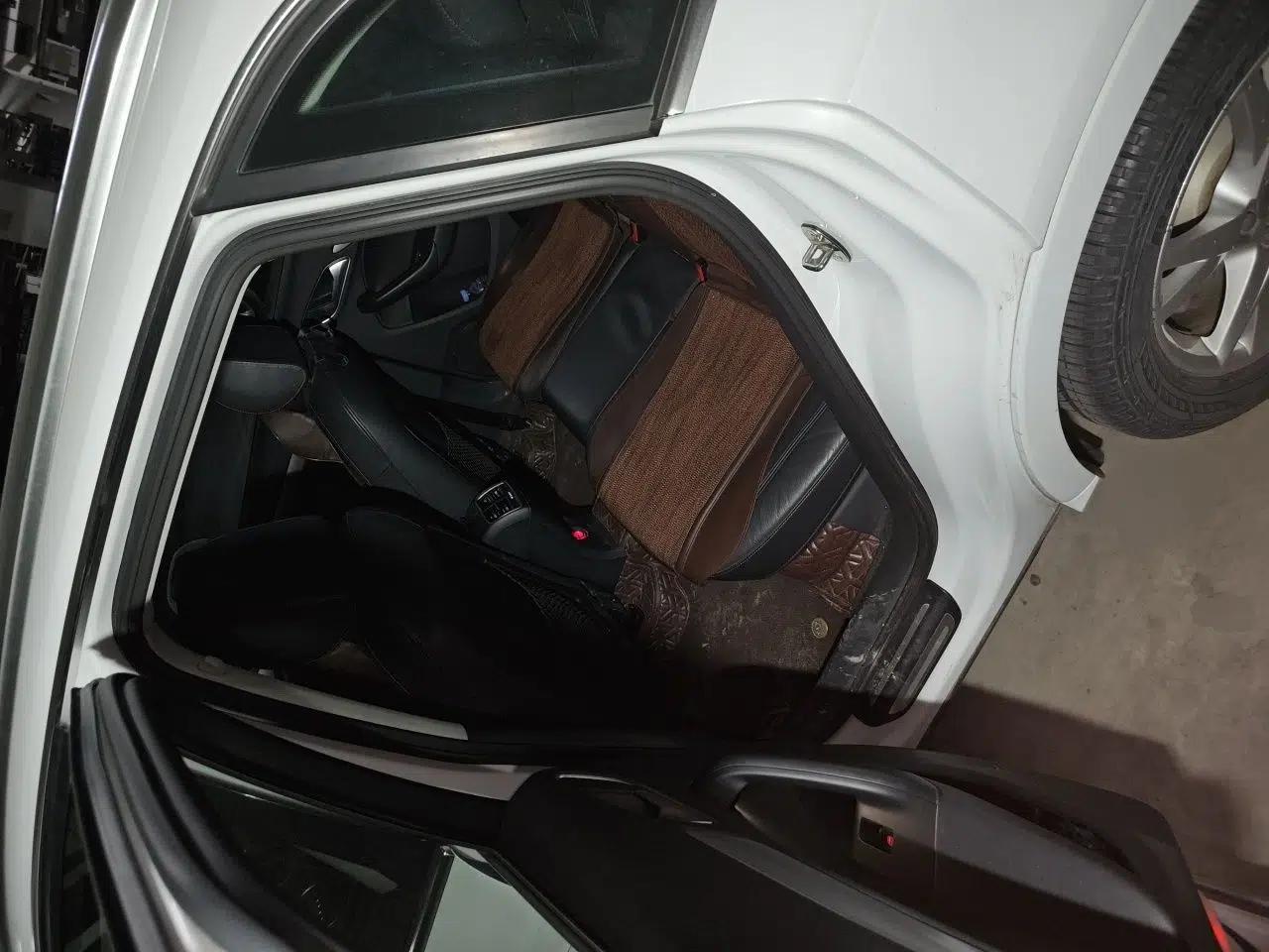 Audi Q3 2016 30 TFSI Fashion Model — миниатюра 17