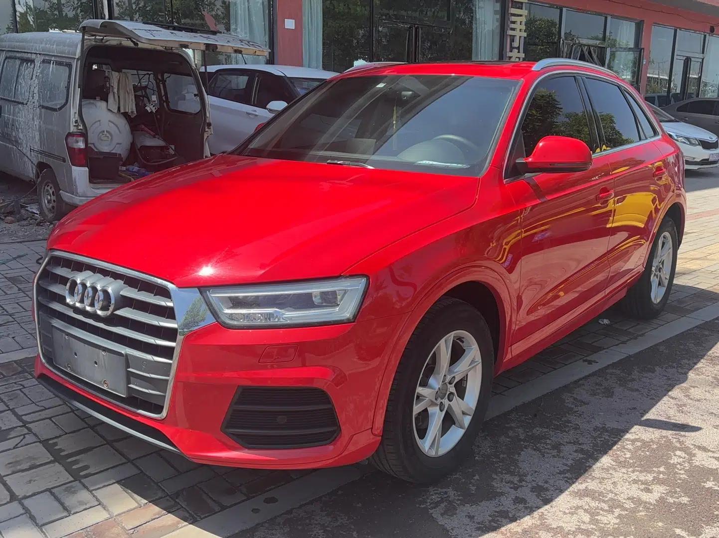 Audi Q3 2018 30th Anniversary Edition 30 TFSI Fashion Model — миниатюра 1