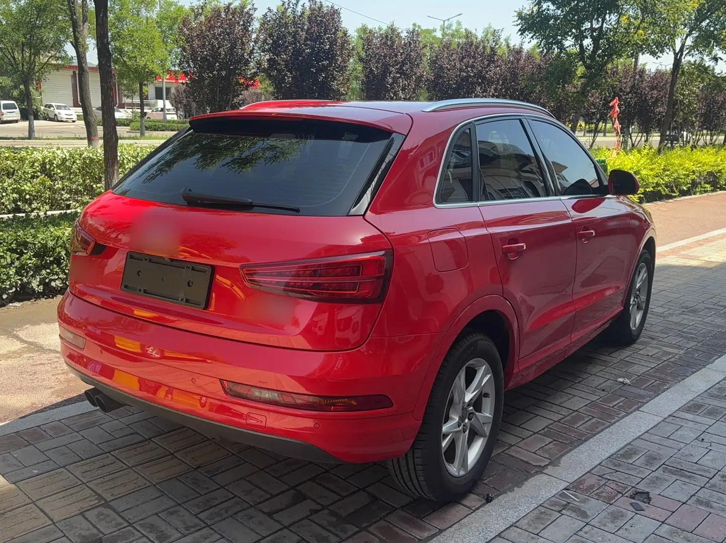 Audi Q3 2018 30th Anniversary Edition 30 TFSI Fashion Model — миниатюра 5