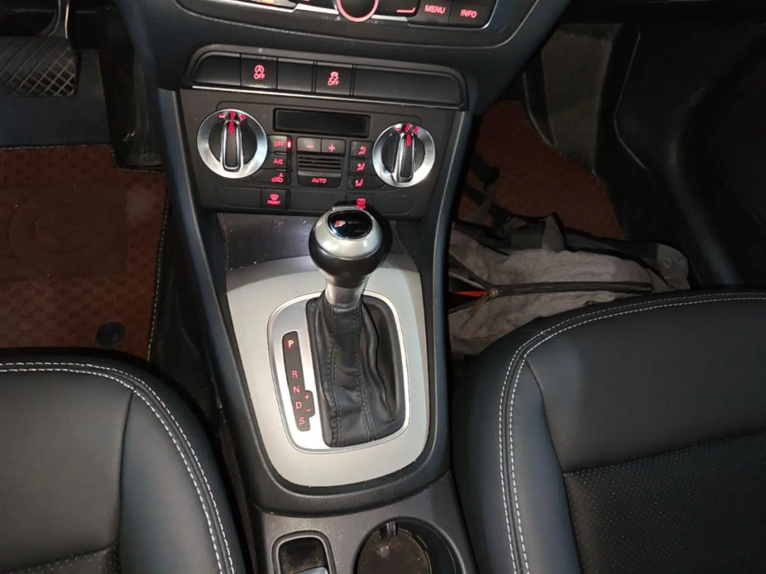 Audi Q3 2015 35 TFSI Ambition Edition — миниатюра 16