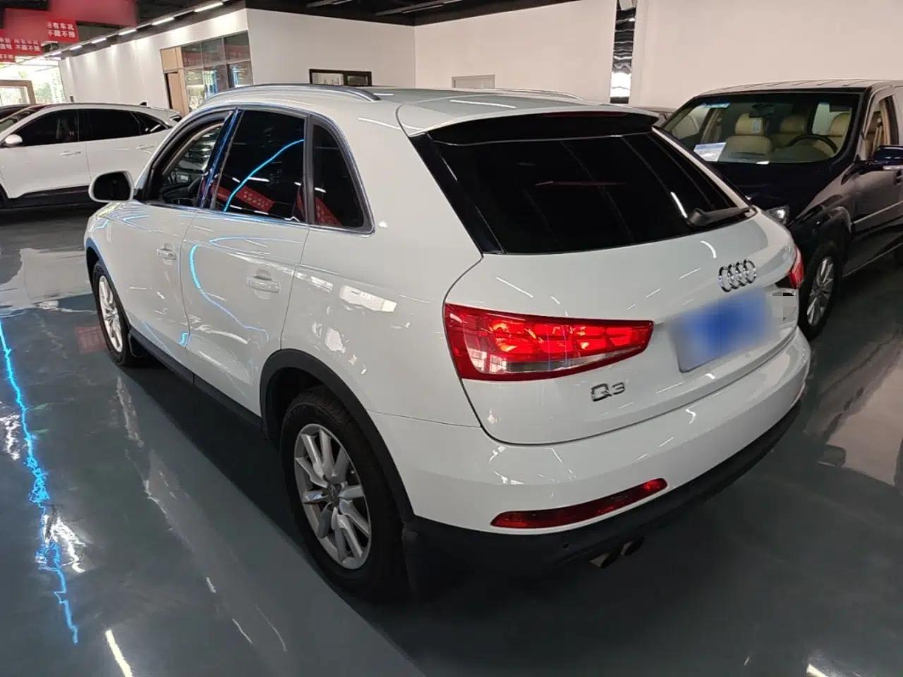 Audi Q3 2015 35 TFSI Ambition Edition — миниатюра 4