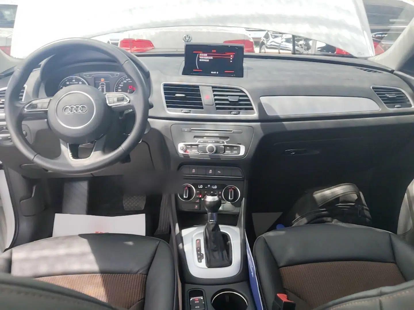Audi Q3 2017 30 TFSI Fashion Model — миниатюра 12