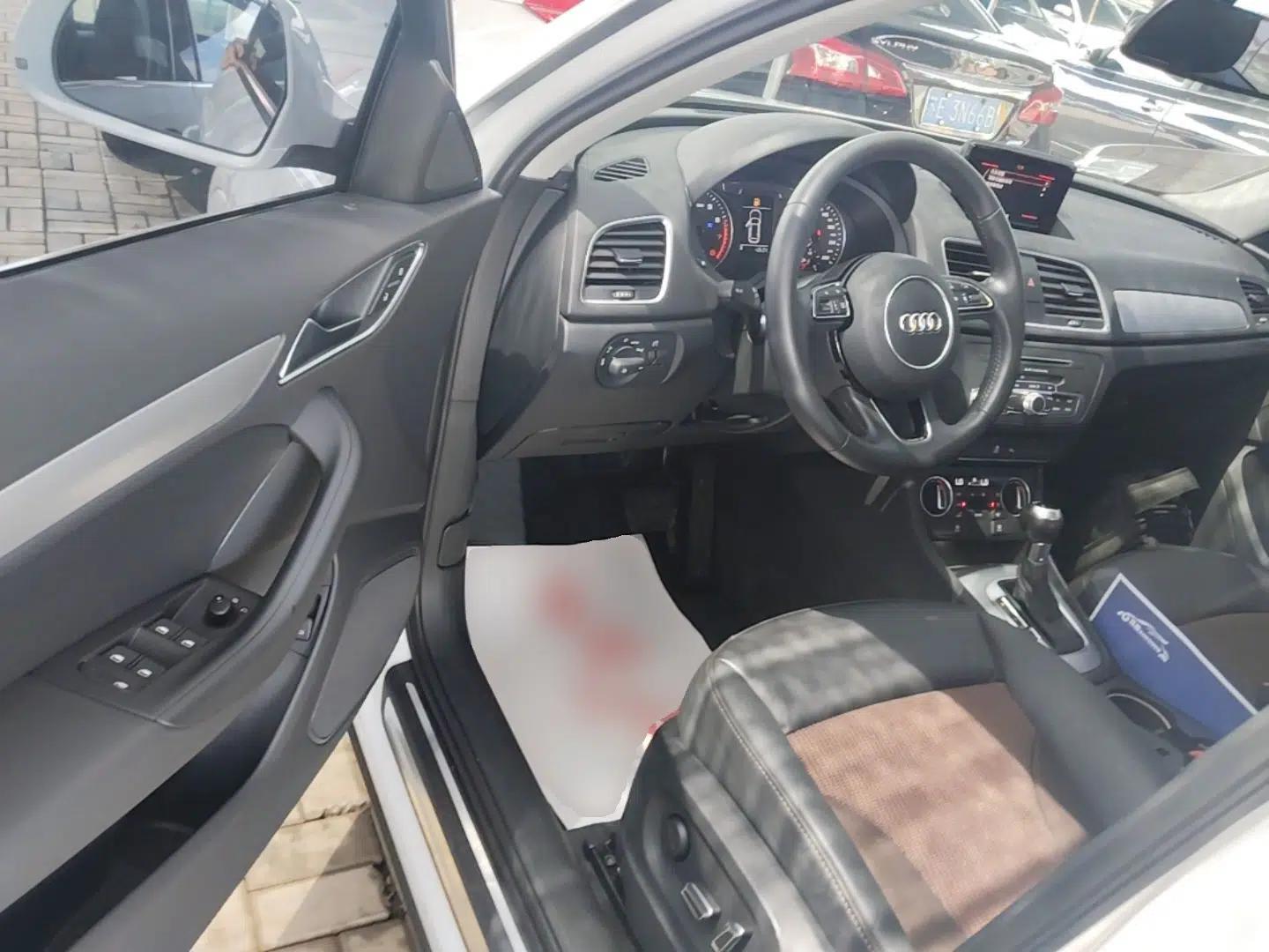 Audi Q3 2017 30 TFSI Fashion Model — миниатюра 18