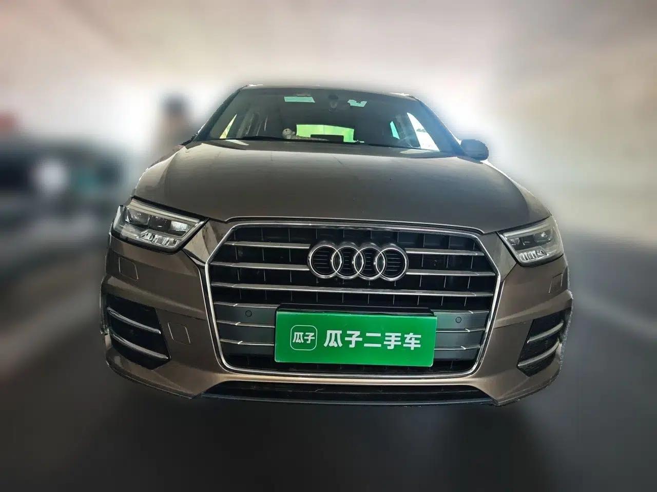 Audi Q3 2018 30th Anniversary Edition 30 TFSI Fashion Model — миниатюра 2