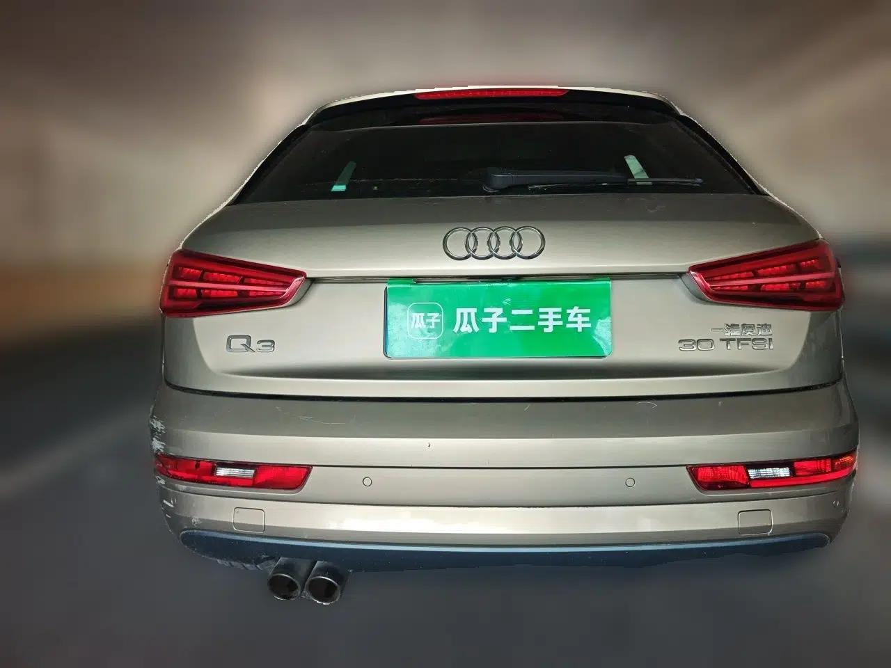 Audi Q3 2018 30th Anniversary Edition 30 TFSI Fashion Model — миниатюра 5