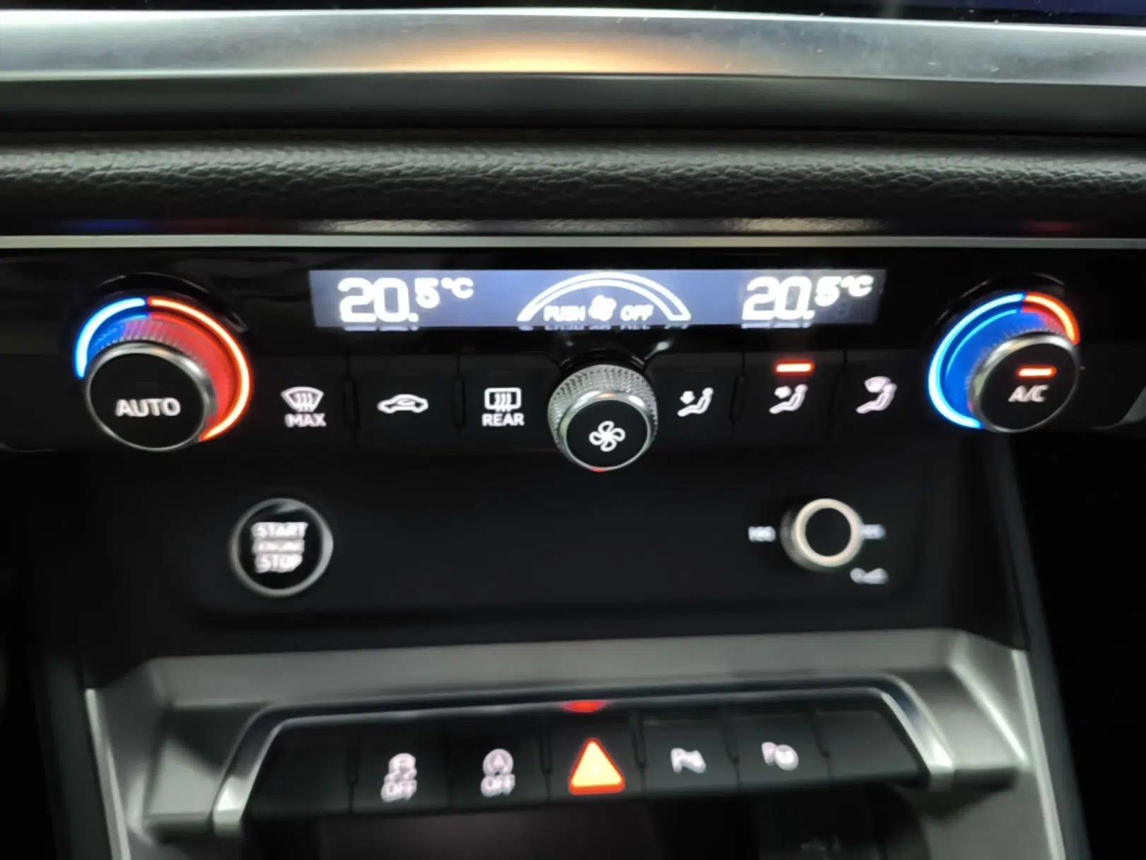 Audi Q3 2021 35 TFSI Fashion Dynamic Model — миниатюра 15