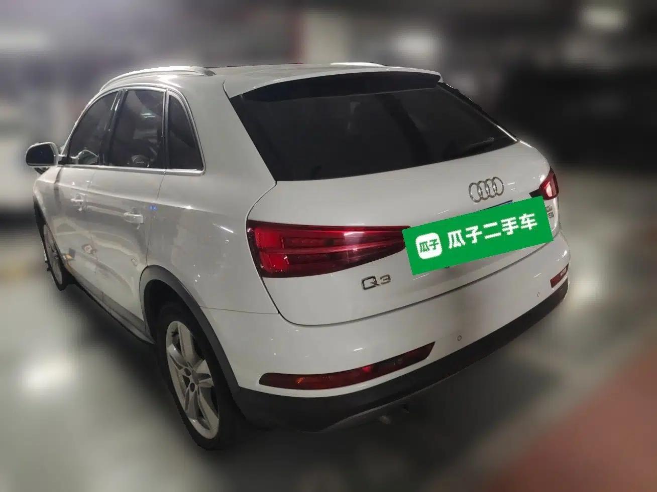 Audi Q3 2018 30th Anniversary Edition 30 TFSI Style Model — миниатюра 4