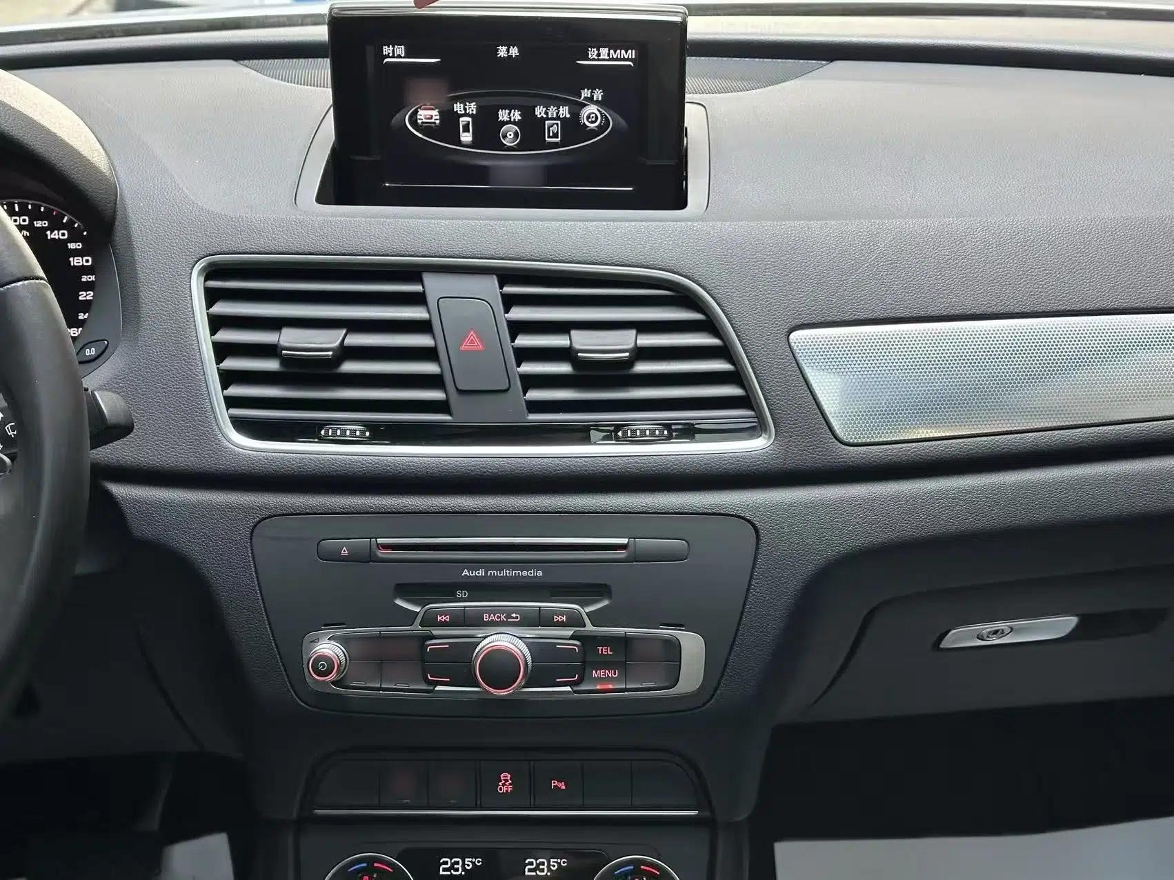 Audi Q3 2016 35 TFSI Style Edition — миниатюра 11