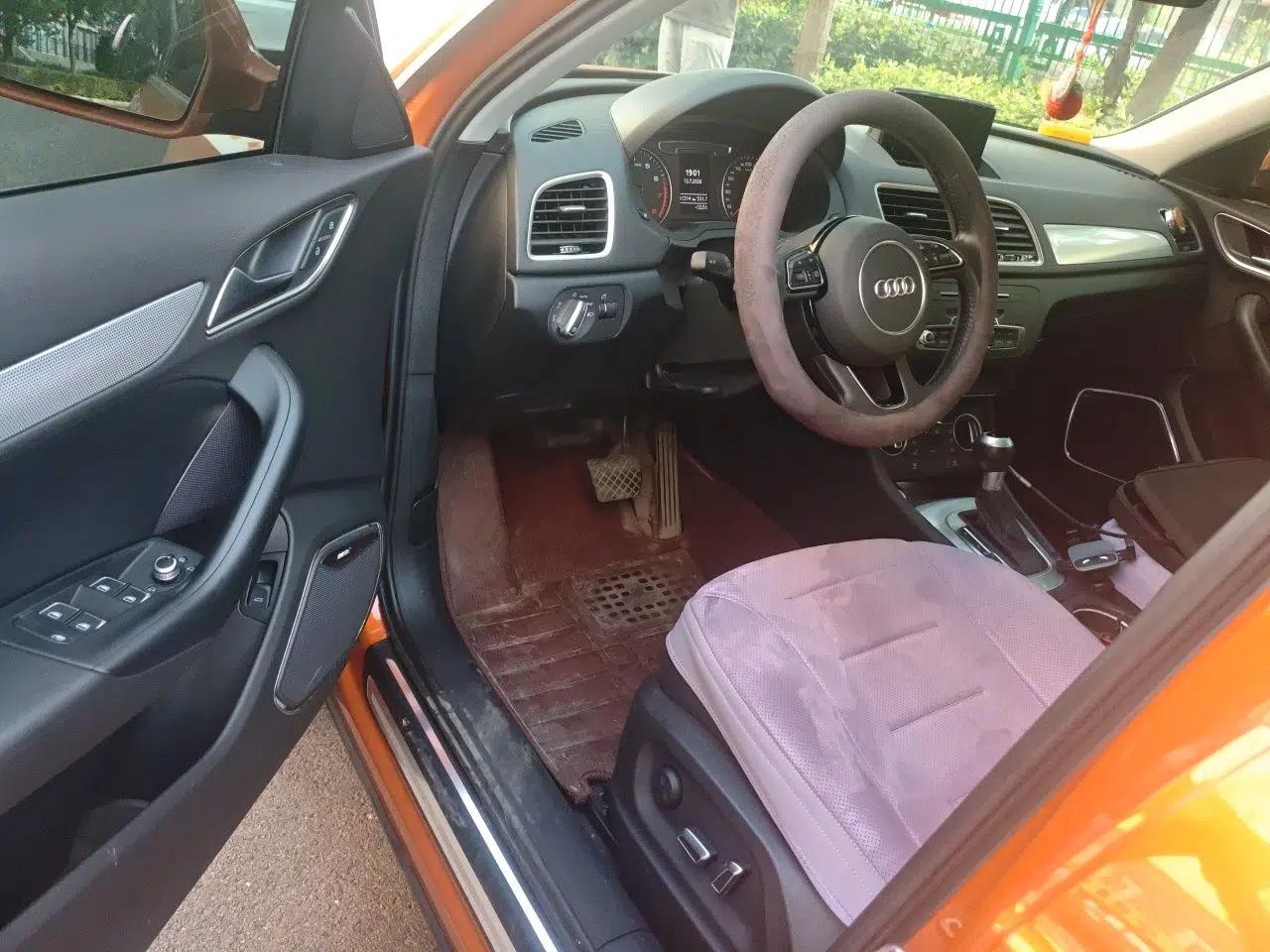 Audi Q3 2018 30th Anniversary Edition 30 TFSI Style Model — миниатюра 16