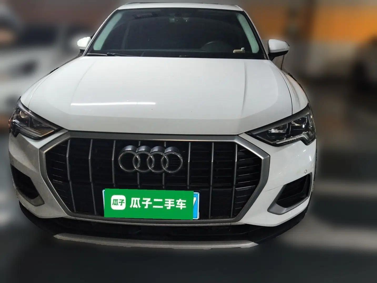 Audi Q3 2021 35 TFSI Fashionable and Elegant Model — миниатюра 2