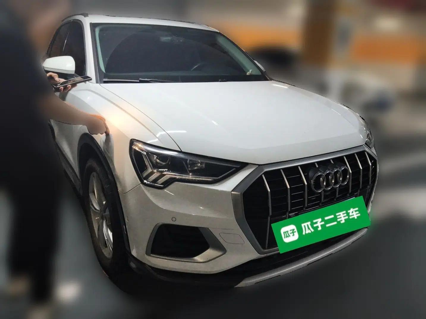 Audi Q3 2021 35 TFSI Fashionable and Elegant Model — миниатюра 3