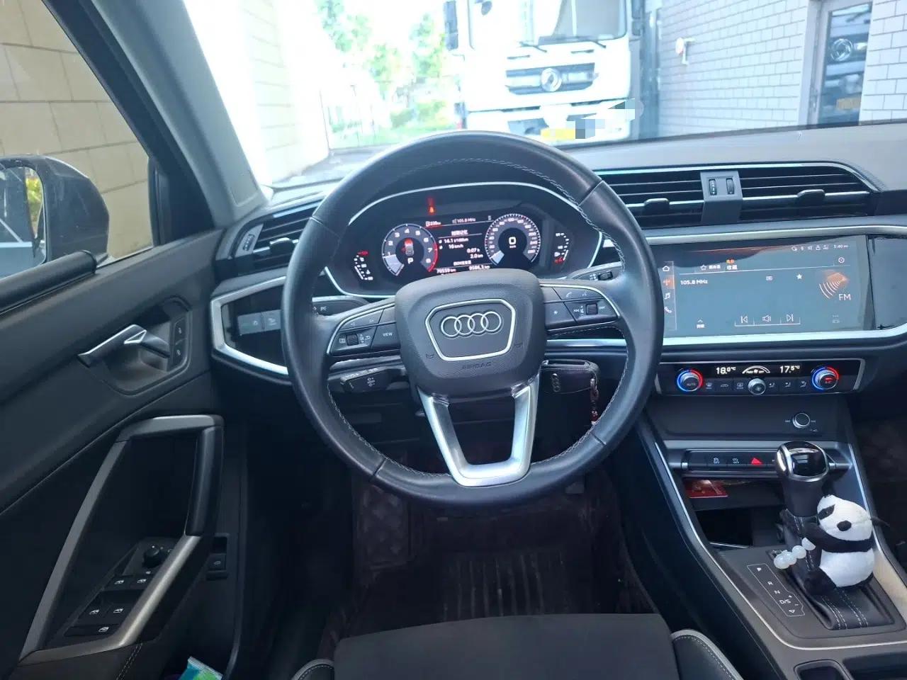 Audi Q3 2022 35 TFSI Progressive Dynamic Edition — миниатюра 10