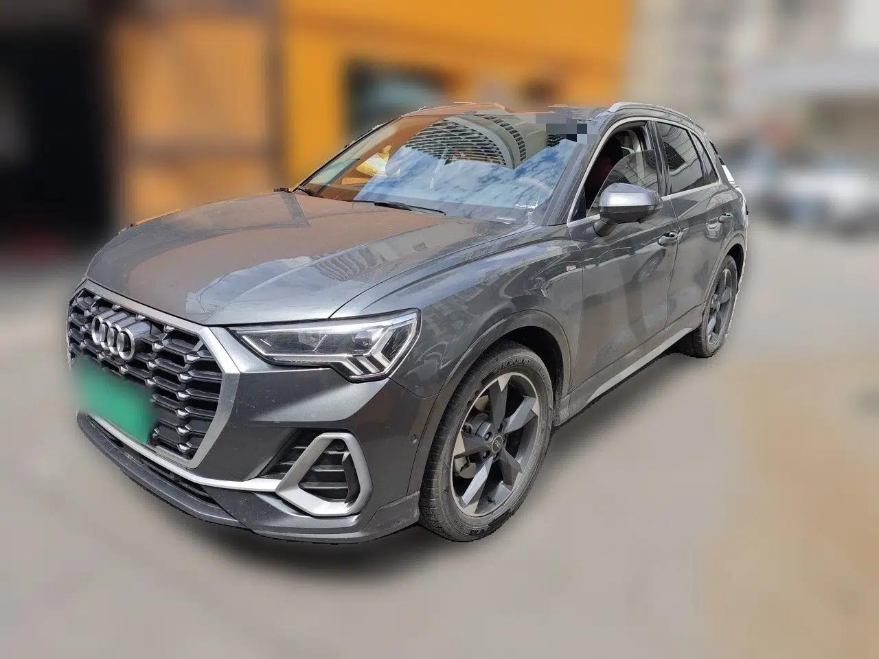 Audi Q3 2022 35 TFSI Fashion Dynamic Model — миниатюра 1