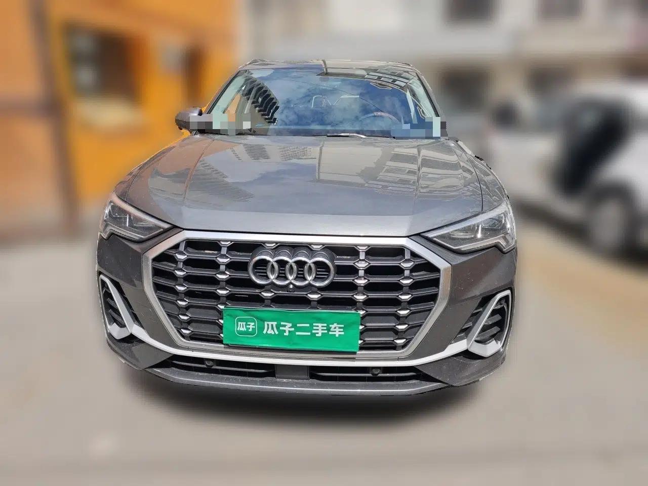 Audi Q3 2022 35 TFSI Fashion Dynamic Model — миниатюра 2