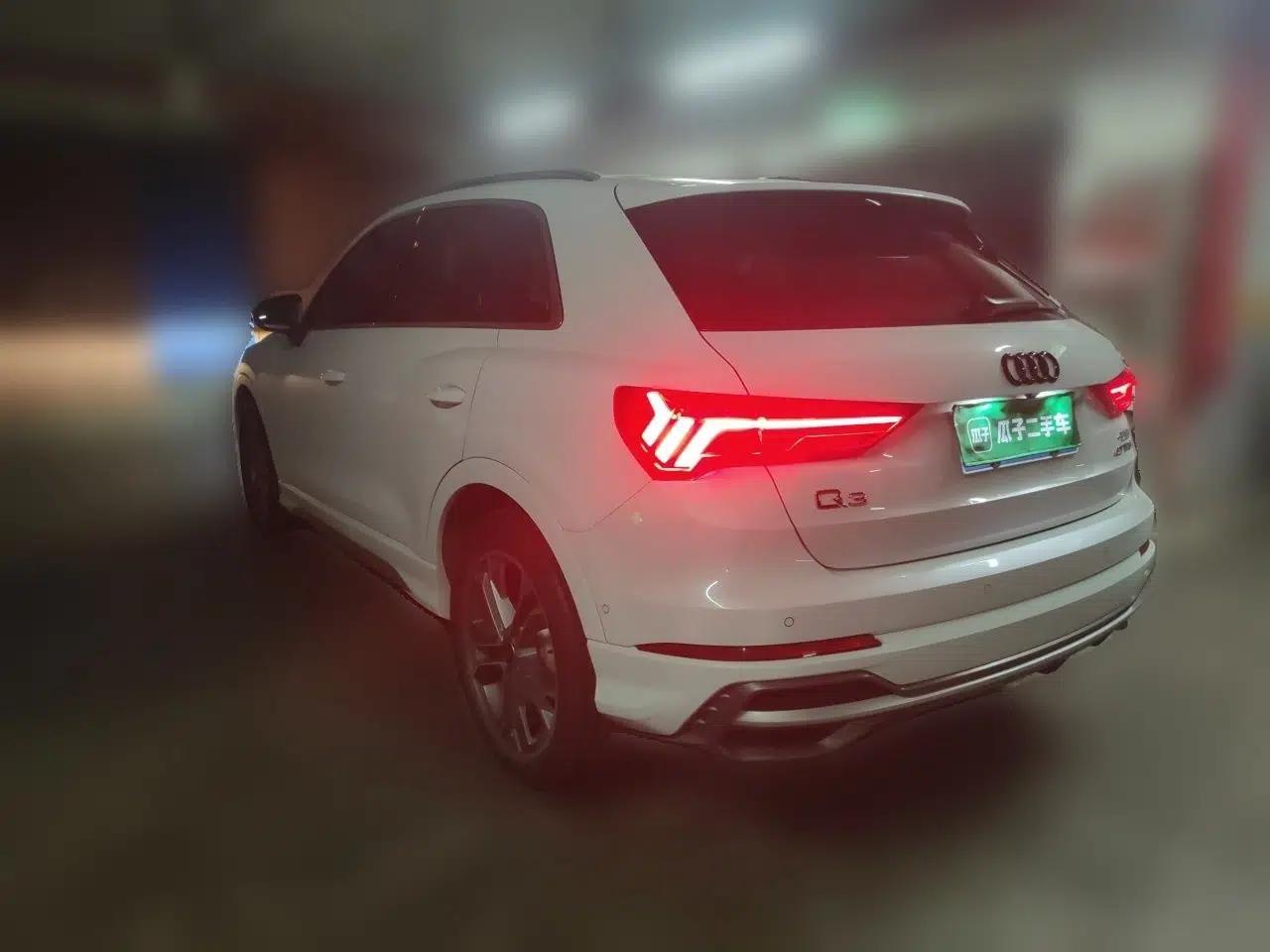 Audi Q3 2022 40 TFSI Fashion Dynamic Model — миниатюра 4