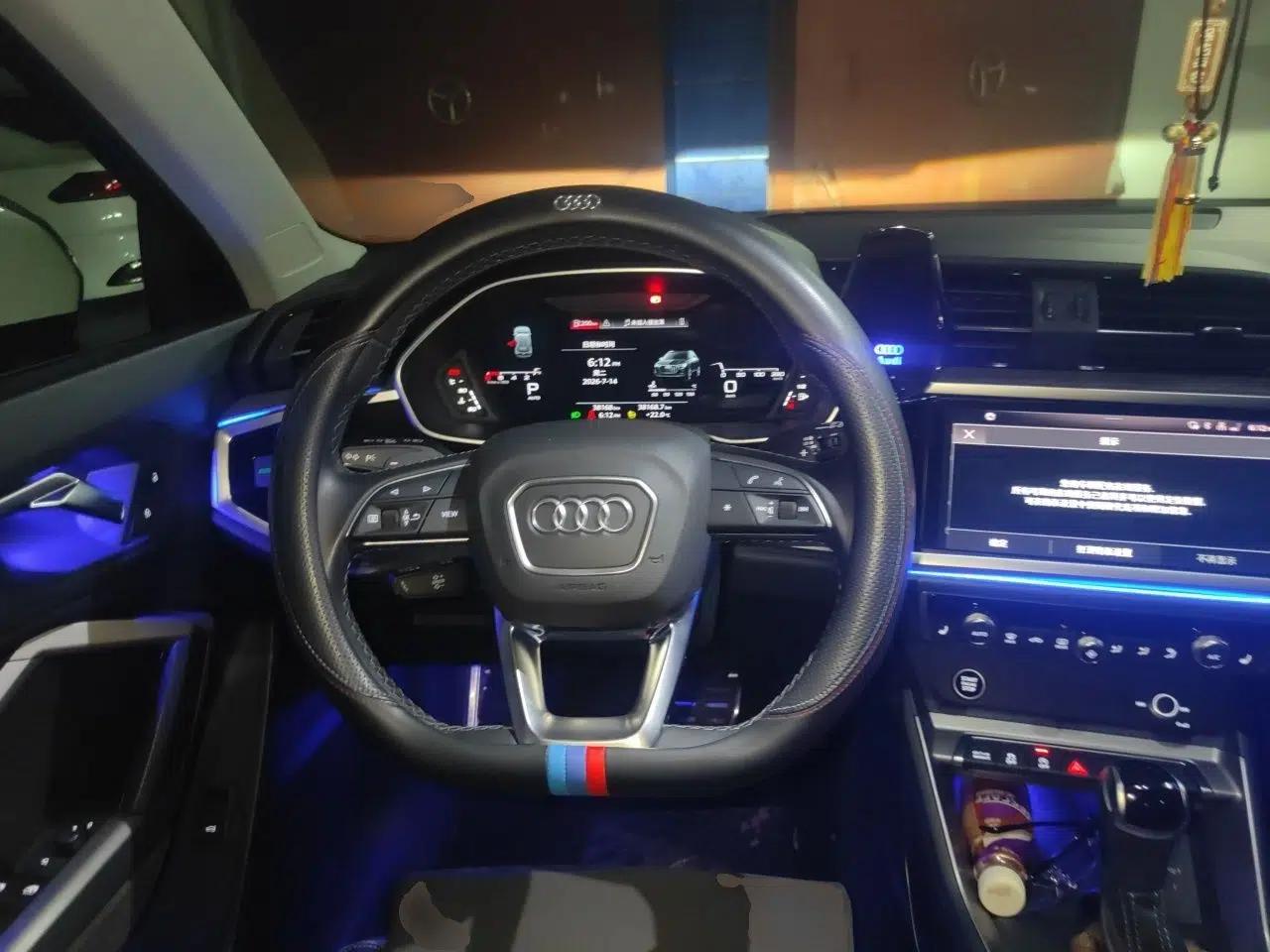Audi Q3 2022 40 TFSI Fashion Dynamic Model — миниатюра 10