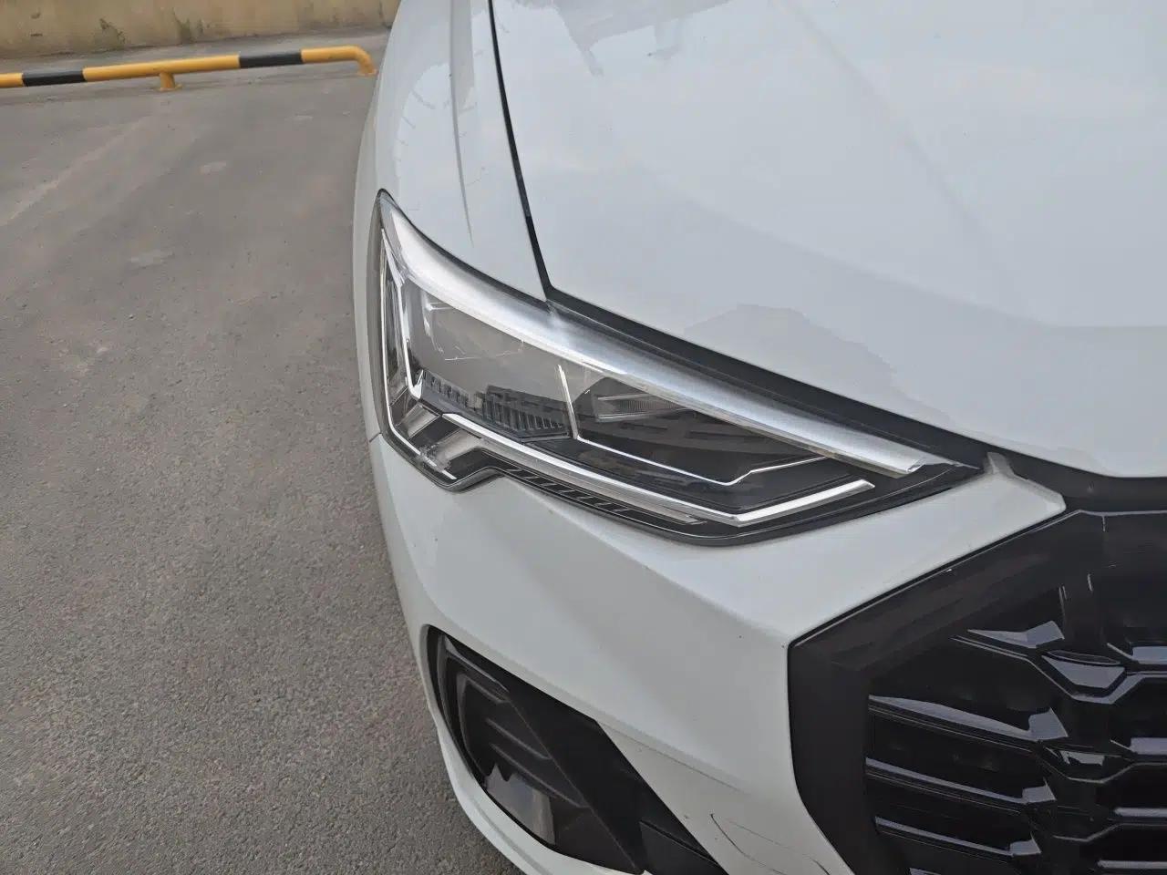 Audi Q3 2023 35 TFSI Fashion Dynamic Model (1.5T) — миниатюра 7