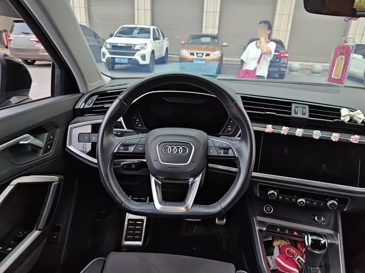 Audi Q3 2023 35 TFSI Fashion Dynamic Model (1.5T) — миниатюра 10