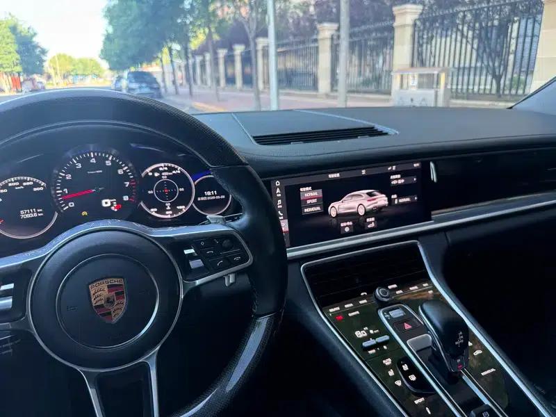 Panamera 2019 Panamera 4 Sport Turismo 2.9T — миниатюра 5