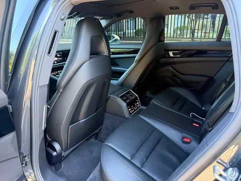 Panamera 2019 Panamera 4 Sport Turismo 2.9T — миниатюра 9