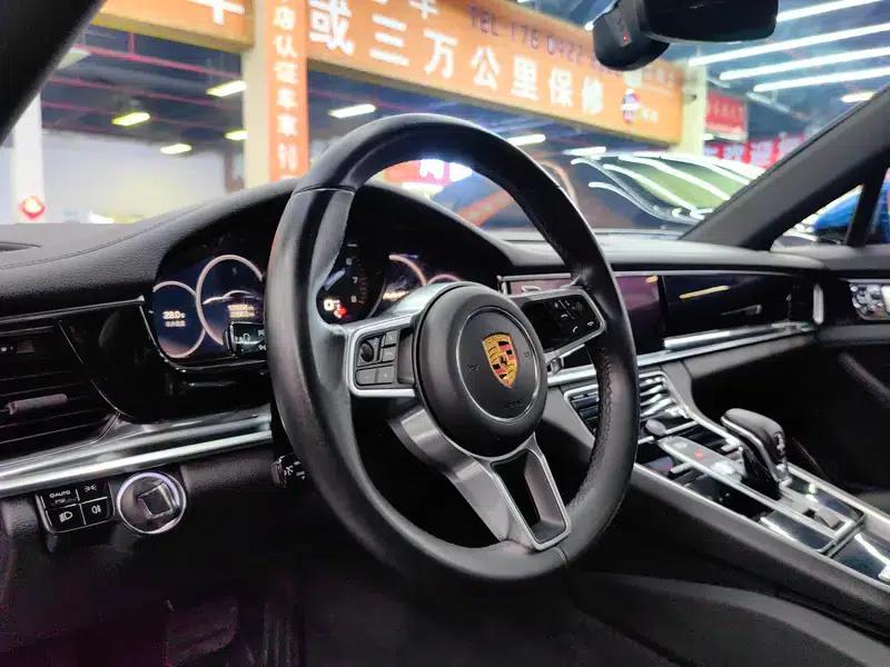 2017 Panamera 3.0T — миниатюра 18