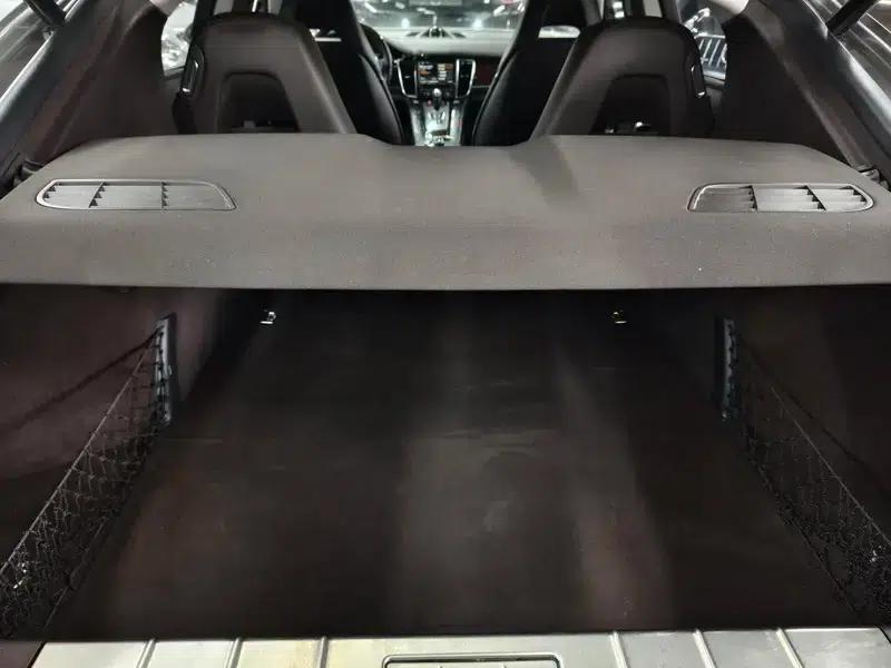 Panamera 2010 Panamera 4S 4.8L — миниатюра 11
