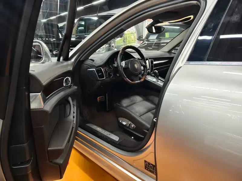 Panamera 2010 Panamera 4S 4.8L — миниатюра 20