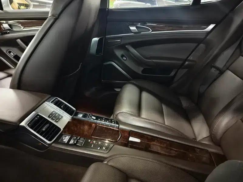 Panamera 2010 Panamera 4S 4.8L — миниатюра 23