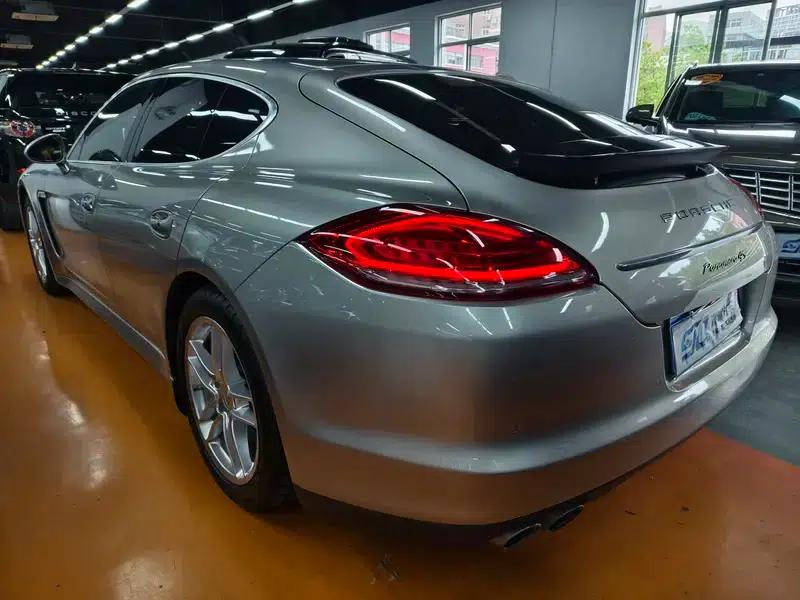 Panamera 2010 Panamera 4S 4.8L — миниатюра 5