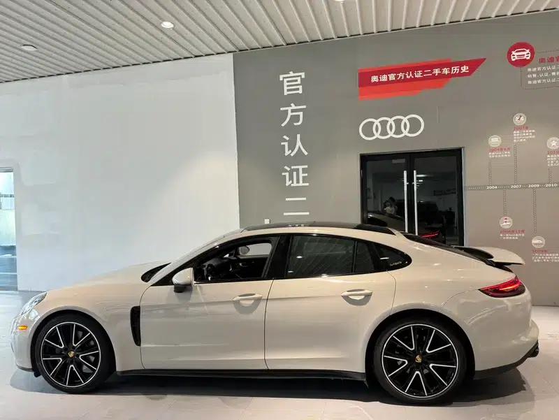 2017 Panamera 2.9T Automatic 4WD 4-Seater (Parallel Import) — миниатюра 3