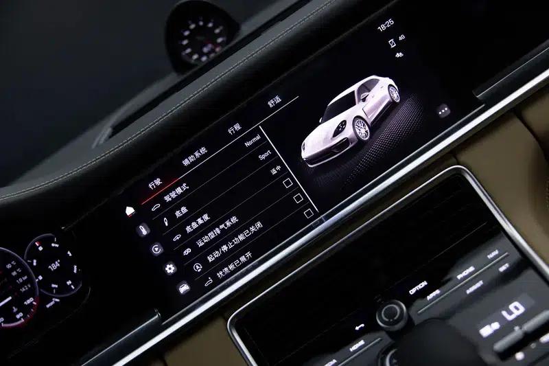 Panamera 2023 Panamera 4S Sport Turismo 2.9T — миниатюра 14
