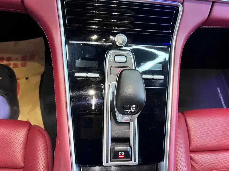 2017 Panamera 3.0T — миниатюра 18
