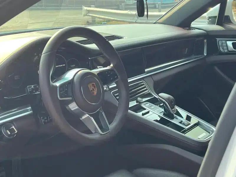 2017 Panamera 3.0T — миниатюра 16
