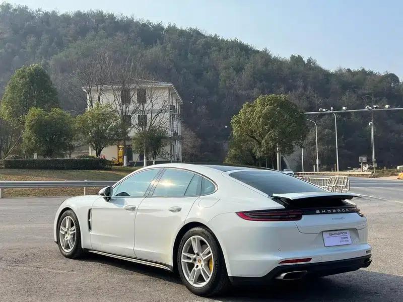 2017 Panamera 3.0T — миниатюра 5