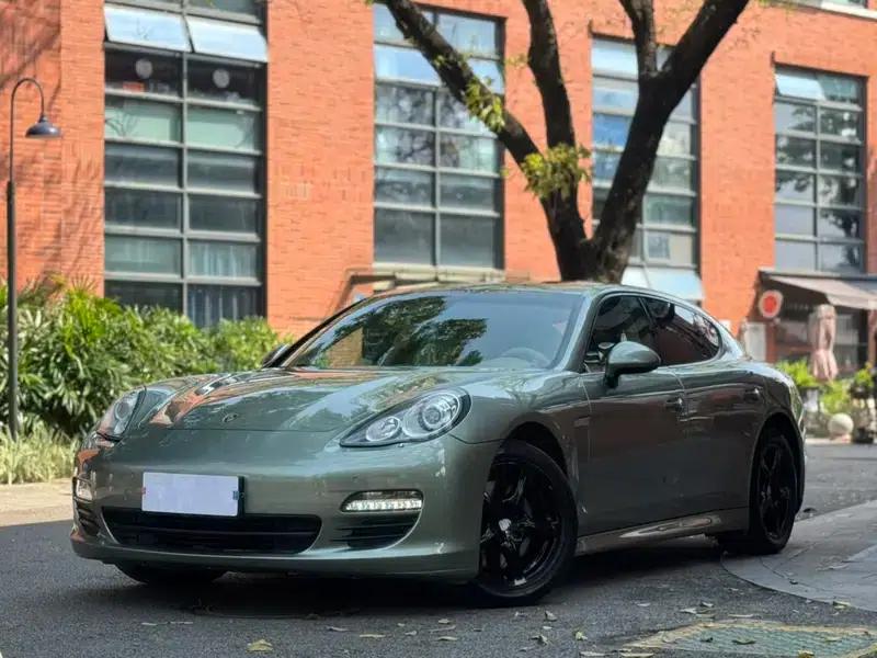 Panamera 2010 Panamera 4 3.6L — миниатюра 1