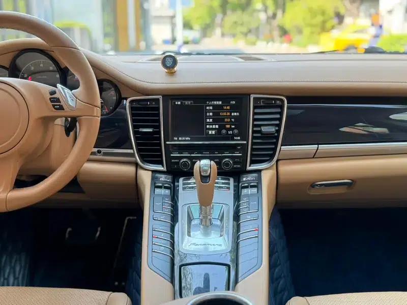 Panamera 2010 Panamera 4 3.6L — миниатюра 13